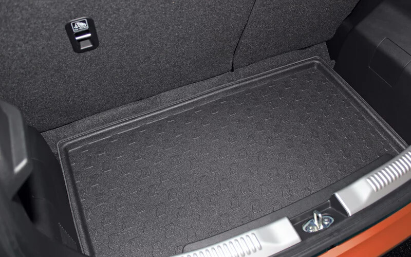 3D render of a Suzuki with the Cargo Tray - Fixed or Slide accessory attached